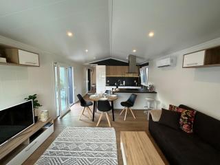 Premium Chalet B, close to the lake, quiet location - Ebenzweier - 9