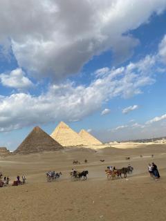Musiem& great pyramids View - Caïro - 7