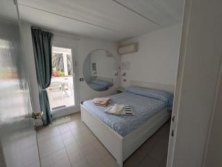 Versilia - Appartamento Con Terrazzo - Marina di Pietrasanta - 3