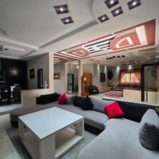 Luxury Villa With Private Pool - Sidi Bouzguia - 4