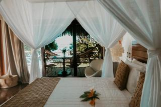 Madeiro Beach Hotel - 8