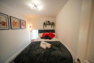 Cotswolds, 2Bed 1 Bath Historic Flat, Very Central - 7