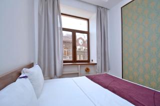 Apatrment with balcony on Nalbandyan street - Yerevan - 9
