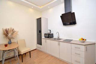 Apatrment with balcony on Nalbandyan street - Yerevan - 3