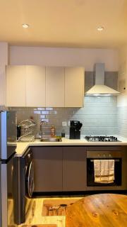 Modern Beautiful 1 Br apartment! - Nairobi - 9