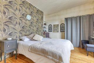 Maison sur les quais de Seine proche de Paris - 0