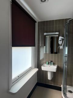 Hyde Park Suites - 4