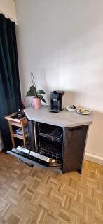 Central 2 room apartment near SBB - Basilea - 2