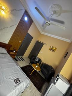 Appart moderne avec clim WiFi terrasse parking près Aéroport Cotonou - Abomey-Calavi - 9
