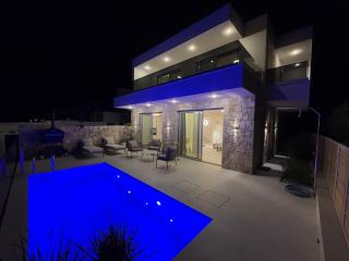 Luxury Villa Asana - Koutsourás - 4