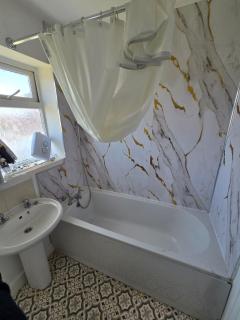 Park Road Retreat - Sedgley - 4