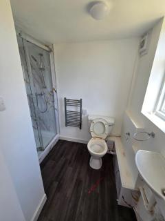 Park Road Retreat - Sedgley - 3