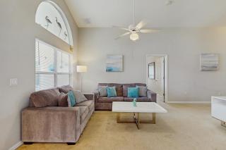 Cozy Corner - Davenport - 7