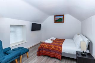 Glastonbury-FreeParking-ContactlessCheckIn-Sleeps2 - Glastonbury - 4