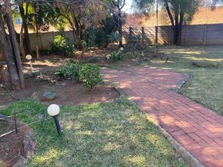 Lynnwood 246 House - Pretoria - 9