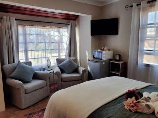 Sandstone Escape Guesthouse - Ladybrand - 1