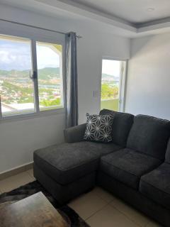 Cozy Retreat With Stunning View - 5