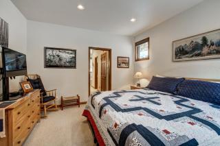 Four OClock Chalet by Ski Country Resorts - 7
