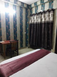 Hotel O Shubham Guest House - Gurgaon - 7