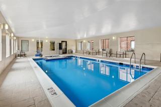 Holiday Inn Express Princeton/I-77 by IHG - Princeton - 3