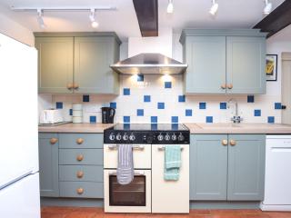 3 Bed in Gratton 78618 - Youlgreave - 3