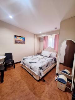 Studio1 Apartment Transient House near SPMC Robinsons and SM Lanang - Davao - 0