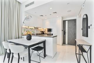 Venetian - Relax in your private pool balcony in Dubai - 2