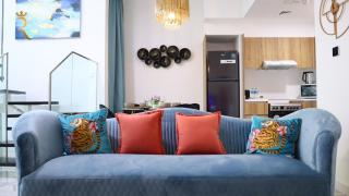 Masdar 2BR Apt Luxe Pool Comfy Near AUH - Abu Dhabi - 0