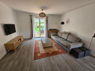 Family home, 3 bedrooms and private pool - 3