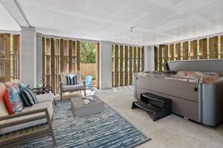 Mt Pleasant Beach Retreat- Mins to Sullivan's IOP - Charleston - 8