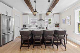 Mt Pleasant Beach Retreat- Mins to Sullivan's IOP - Charleston - 7