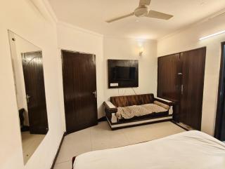 Royal Galaxy - New Delhi - 0