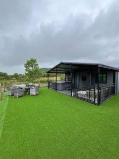 Keegal Lodge - Newry - 0