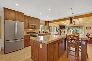 River Park Townhome 55A by Ski Country Resorts - 8