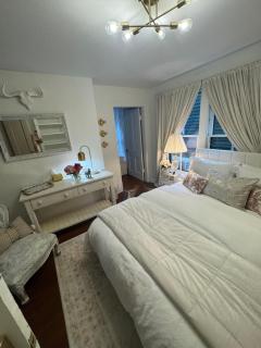 J and M on Capital Boutique Guesthouse - Frankfort - 3