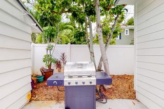 Coffeepot Cottage - 8