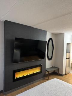 The Wexford Hotel - - 7