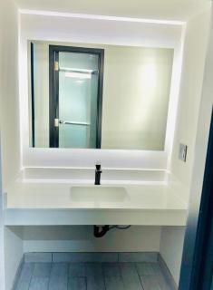 The Wexford Hotel - 2