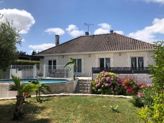 Maison proche d'Angoulême 8 couchages avec piscine - Fléac - 0