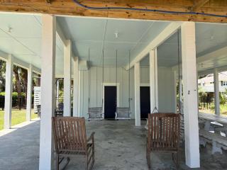 The Lazy Palm - Edisto Island - 3