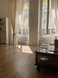 Artist apartment in Le Marais - 2