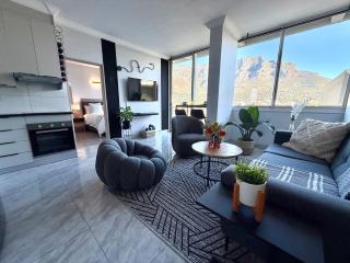 Table Mountain Vista - 0