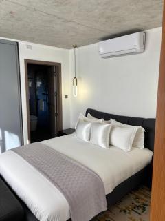 Kyalami Escape - Midrand - 2