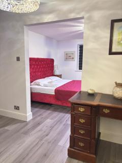 Woodland Retreat in High Wycombe - High Wycombe - 2