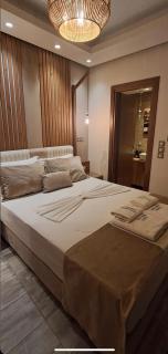 Angelica's Deluxe Rooms in Adamas - Adamas - 4