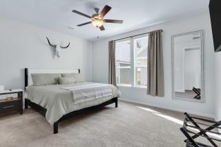 Cactus Blossom Bungalow - New Braunfels - 9