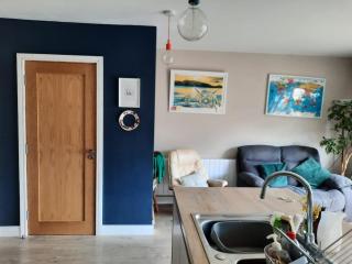 Spacious 2 bedroom Home 10 min to Dublin Airport - Donabate - 5