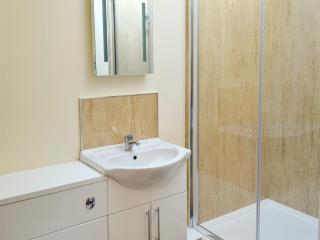 Hay Rick - Ukc2401 - 1