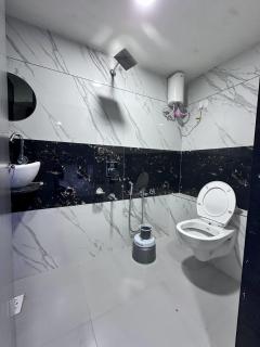Hotel The Pacific - Ahmedabad - 4
