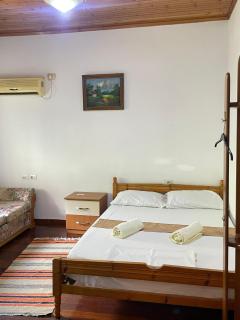 Guesthouse Bazzar - Gjirokastër - 5